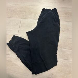 Lululemon men’s sweatpants